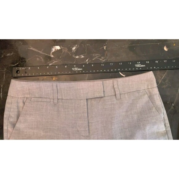 Daisy Fuentes Petites Cropped Dress Pants Capri Womens Size 6 Light Gray Heather - Picture 9 of 9